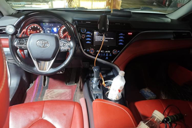 Used Toyota Camry 2018 2.5S Fēngshàng Edition Center Console