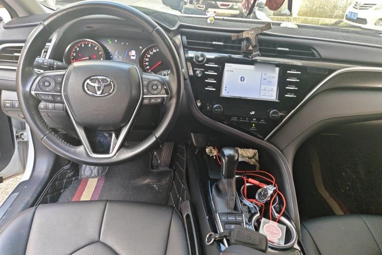Used Toyota Camry 2018 2.0S FENGSHANG Edition Center Console