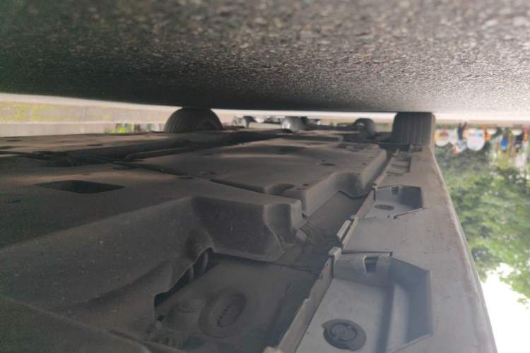 Used Toyota Camry 2018 2.0G Luxury Edition Chassis Rear Left