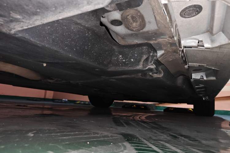 Used Toyota Camry 2018 2.0G Luxury Edition Chassis Rear Right