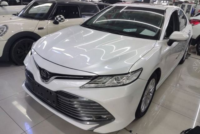 Used Toyota Camry 2018 2.0G Luxury Edition