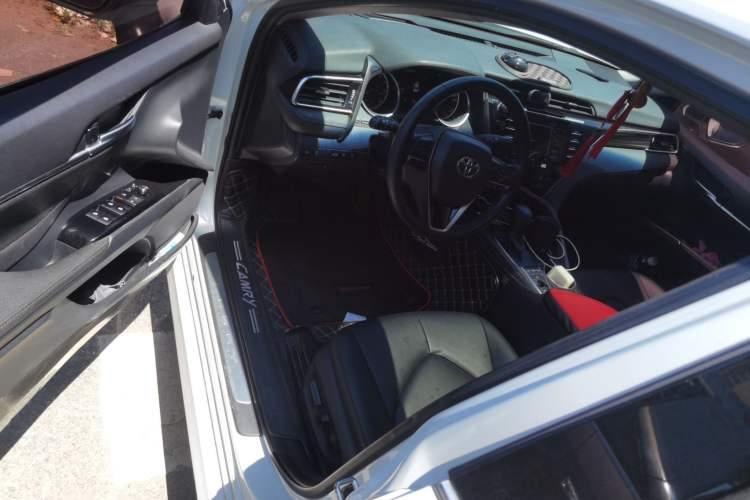Used Toyota Camry 2018 2.5G Luxury Edition Driver Seat