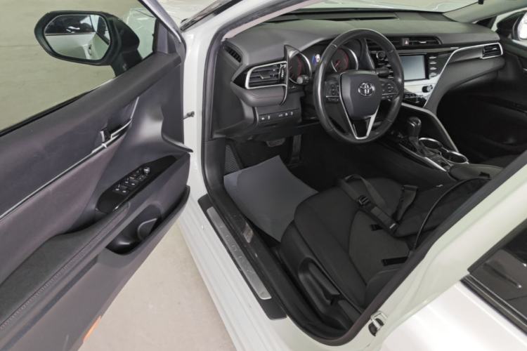 Used Toyota Camry 2018 2.0S FENGSHANG Edition Driver Seat