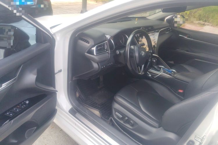 Used Toyota Camry 2018 2.5G Luxury Edition Driver Seat
