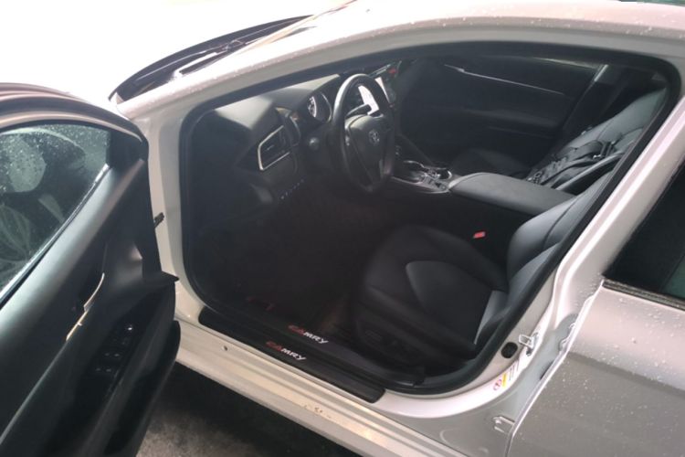 Used Toyota Camry 2018 2.5G Luxury Edition Driver Seat