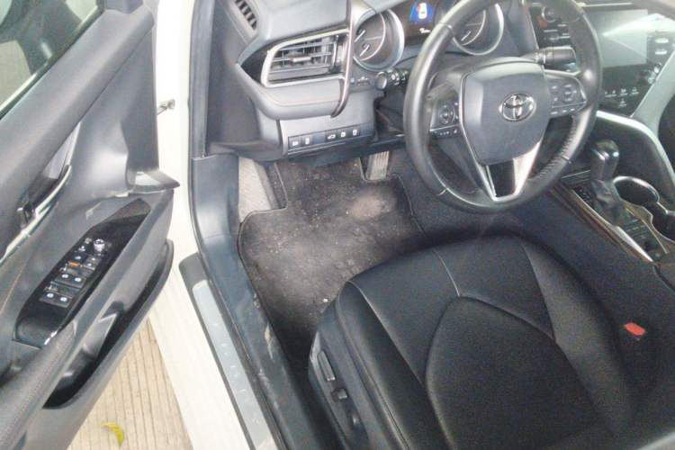 Used Toyota Camry 2018 2.5G Luxury Edition Driver Seat