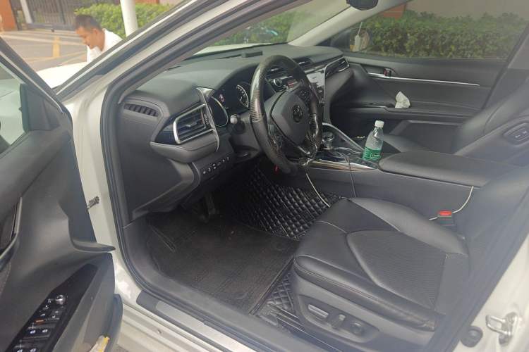 Used Toyota Camry 2018 2.5G Luxury Edition Driver Seat