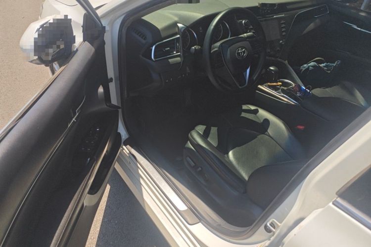 Used Toyota Camry 2018 2.5G Luxury Edition Driver Seat