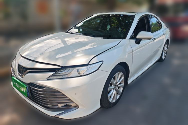 Used Toyota Camry 2018 2.0G Luxury Edition Guazi used car, China used car export, Used car for sale, Used cars, Cheapest cars for sale