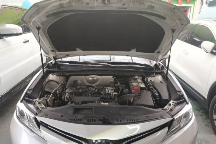 Used Toyota Camry 2018 2.5G Luxury Edition Engine Bay