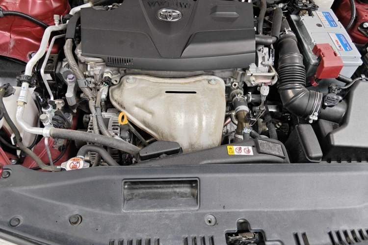 Used Toyota Camry 2018 2.0S FENGSHANG Edition Engine Bay