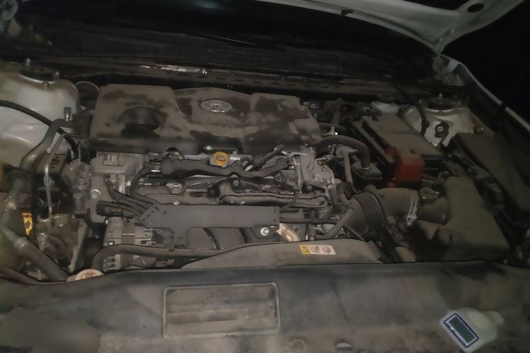 Used Toyota Camry 2018 2.5G Luxury Edition Engine Bay