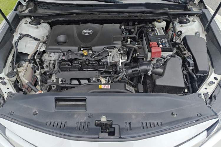 Used Toyota Camry 2018 2.5G Luxury Edition Engine Bay