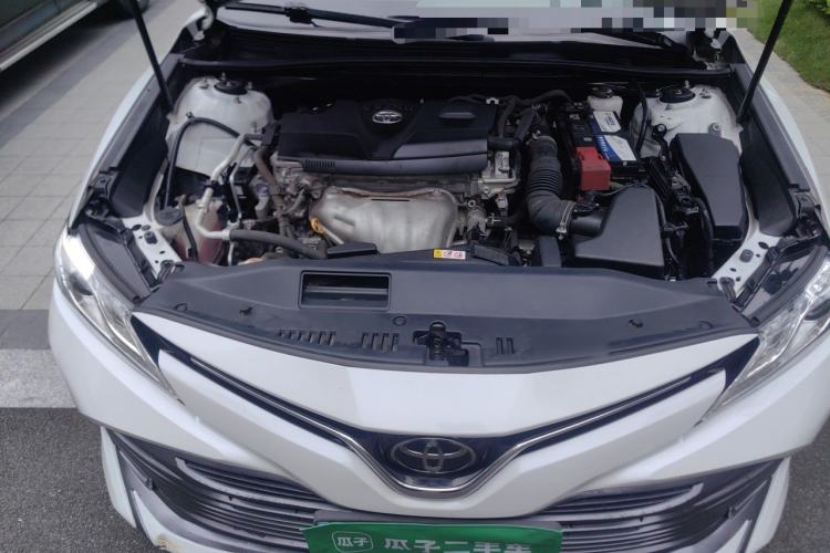 Used Toyota Camry 2018 2.0G Luxury Edition Engine Bay