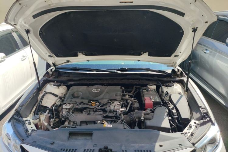 Used Toyota Camry 2018 2.5G Luxury Edition Engine Bay
