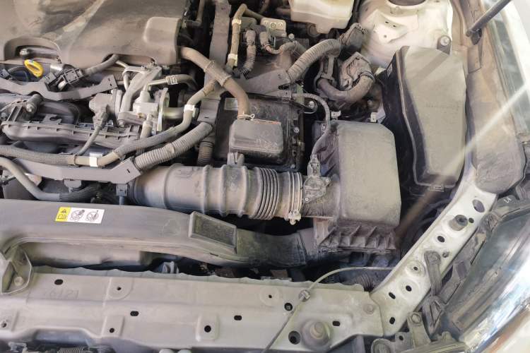 Used Toyota Camry 2018 Dual-Engine 2.5 HG Luxury Edition Engine Bay Left