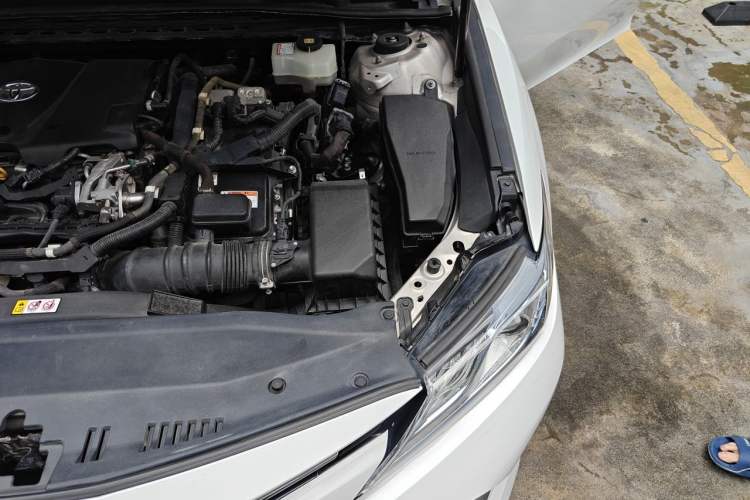 Used Toyota Camry 2018 Dual-Engine 2.5 HG Luxury Edition Engine Bay Left