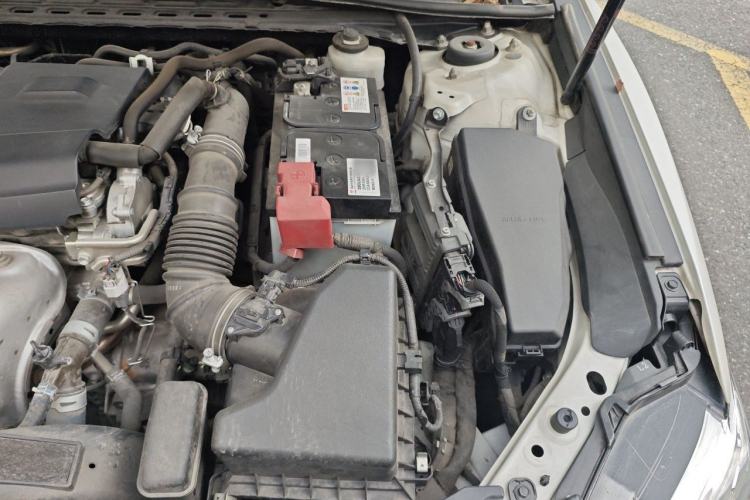 Used Toyota Camry 2018 2.0G Luxury Edition Engine Bay Left
