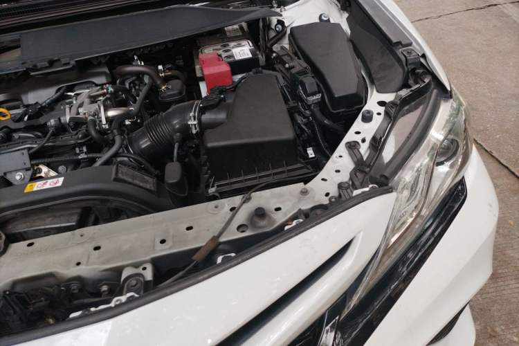 Used Toyota Camry 2018 2.5S Fēngshàng Edition Engine Bay Left