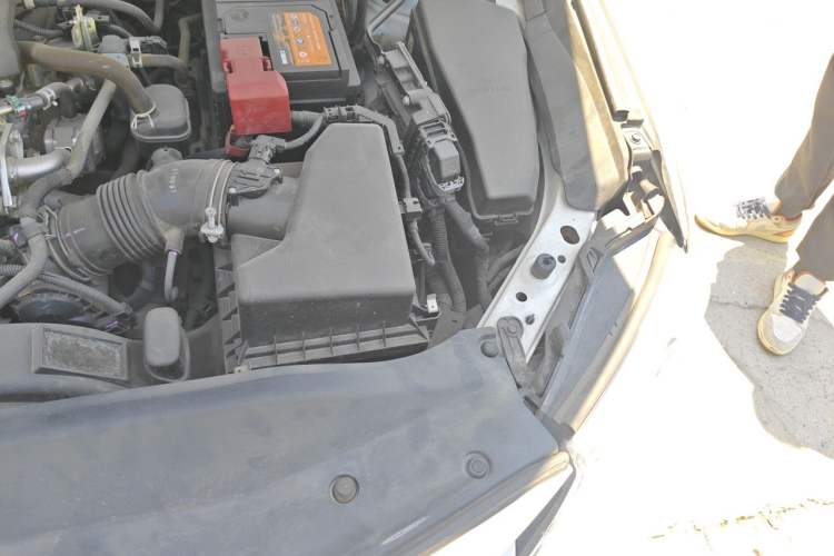 Used Toyota Camry 2018 2.5G Luxury Edition Engine Bay Left