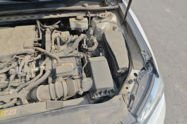 Used Toyota Camry 2018 Dual-Engine 2.5 HG Luxury Edition Engine Bay Left
