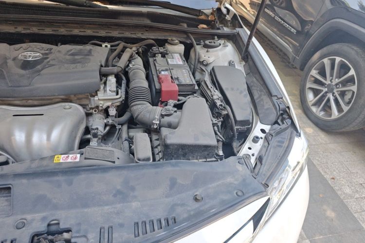 Used Toyota Camry 2018 2.0G Luxury Edition Engine Bay Left
