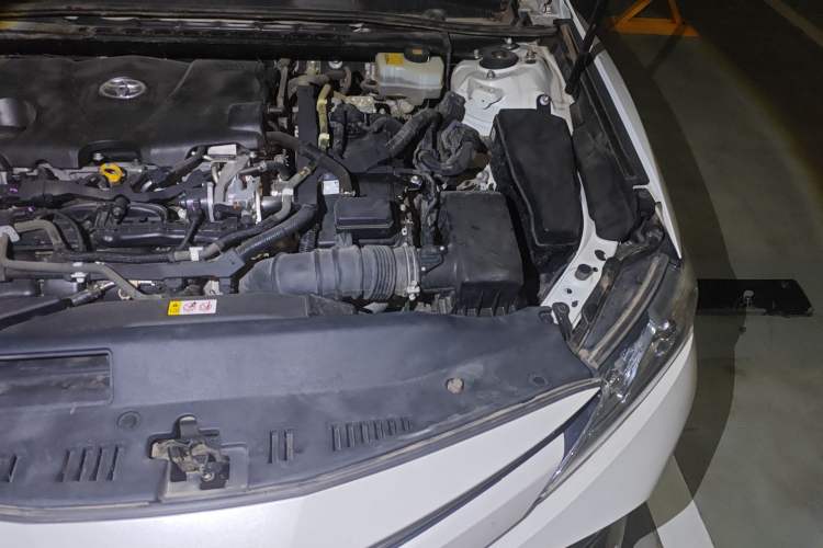 Used Toyota Camry 2018 Dual-Engine 2.5 HG Luxury Edition Engine Bay Left