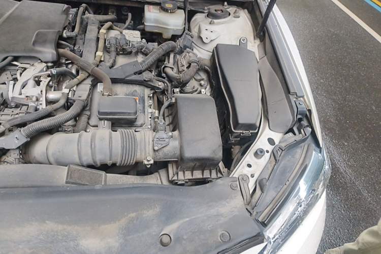 Used Toyota Camry 2018 Dual-Engine 2.5 HG Luxury Edition Engine Bay Left