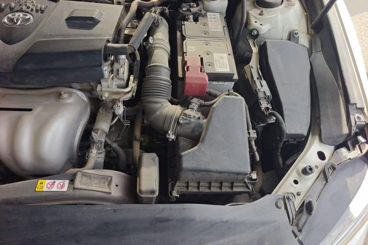 Used Toyota Camry 2018 2.0G Luxury Edition Engine Bay Left