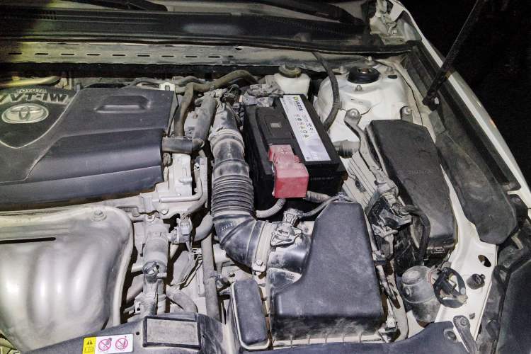 Used Toyota Camry 2018 2.0S FENGSHANG Edition Engine Bay Left