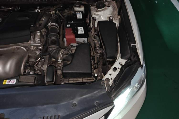Used Toyota Camry 2018 2.0G Luxury Edition Engine Bay Left