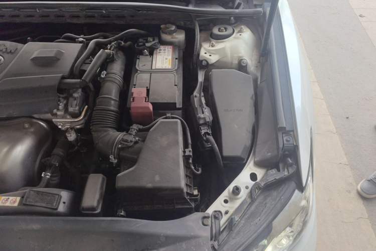 Used Toyota Camry 2018 2.0G Luxury Edition Engine Bay Left