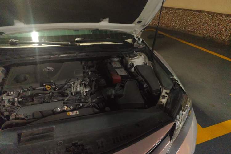 Used Toyota Camry 2018 2.5G Luxury Edition Engine Bay Left