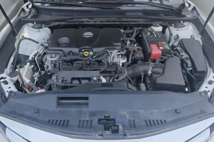 Used Toyota Camry 2018 2.5G Luxury Edition Engine Bay