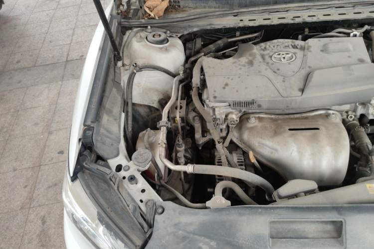 Used Toyota Camry 2018 2.0G Luxury Edition Engine Bay Right