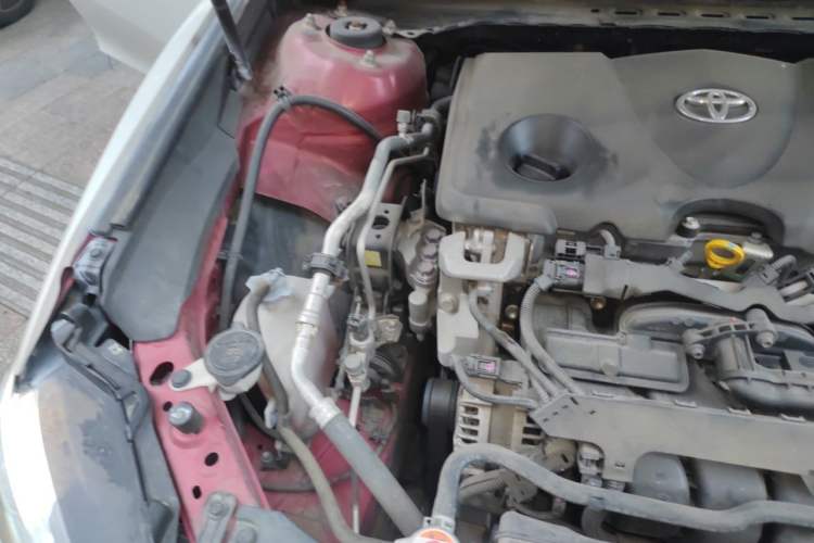 Used Toyota Camry 2018 2.5S Fēngshàng Edition Engine Bay Right