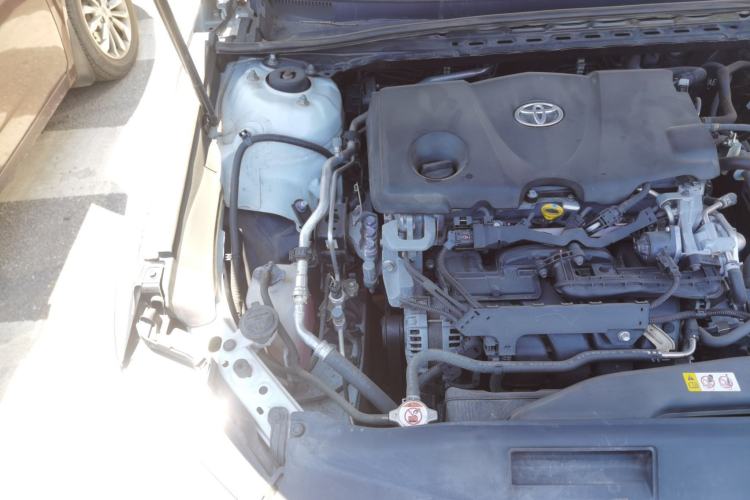Used Toyota Camry 2018 2.5G Luxury Edition Engine Bay Right