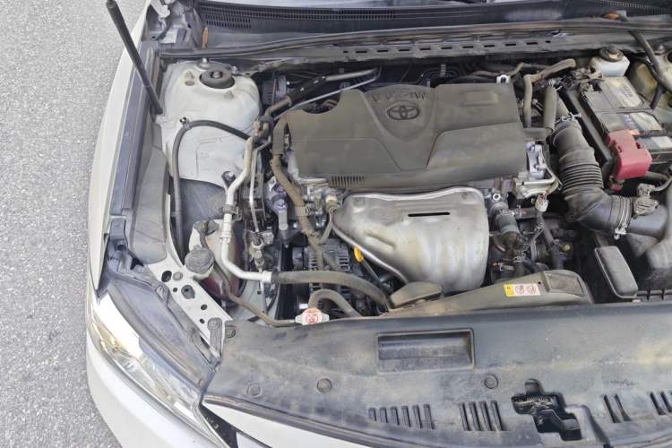 Used Toyota Camry 2018 2.0G Luxury Edition Engine Bay Right