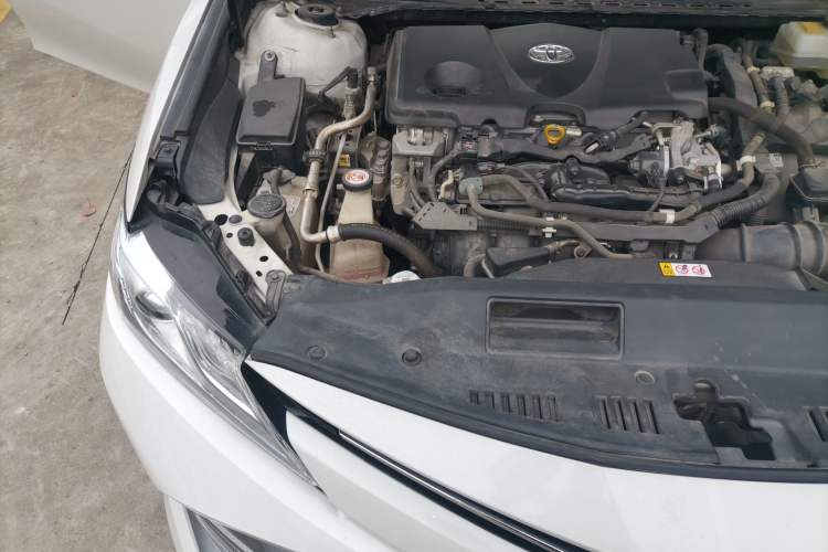 Used Toyota Camry 2018 Dual-Engine 2.5 HG Luxury Edition Engine Bay Right