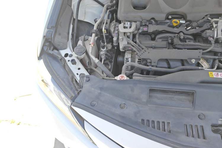 Used Toyota Camry 2018 2.5G Luxury Edition Engine Bay Right