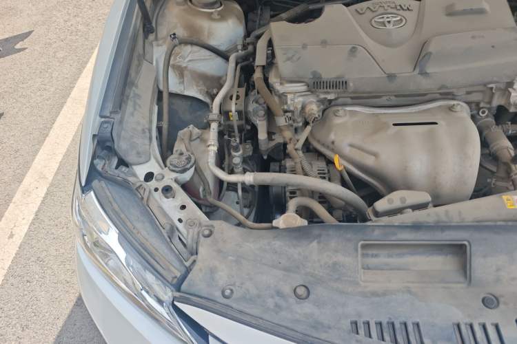 Used Toyota Camry 2018 2.0G Luxury Edition Engine Bay Right