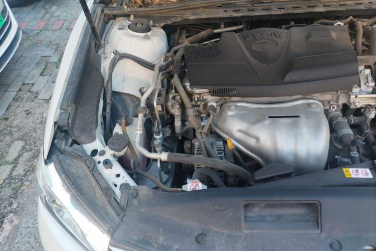 Used Toyota Camry 2018 2.0G Luxury Edition Engine Bay Right