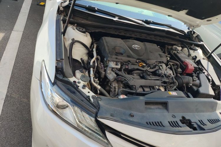 Used Toyota Camry 2018 2.5G Luxury Edition Engine Bay Right