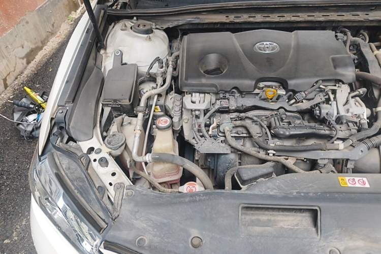 Used Toyota Camry 2018 Dual-Engine 2.5 HG Luxury Edition Engine Bay Right