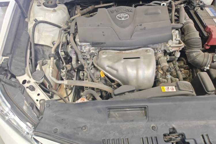 Used Toyota Camry 2018 2.0G Luxury Edition Engine Bay Right