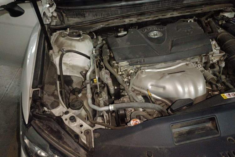 Used Toyota Camry 2018 2.0S FENGSHANG Edition Engine Bay Right
