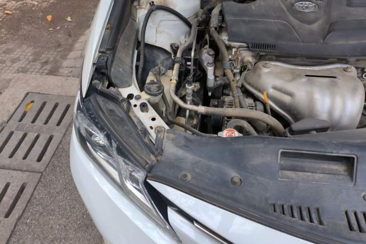 Used Toyota Camry 2018 2.0E Leading Edition Engine Bay Right