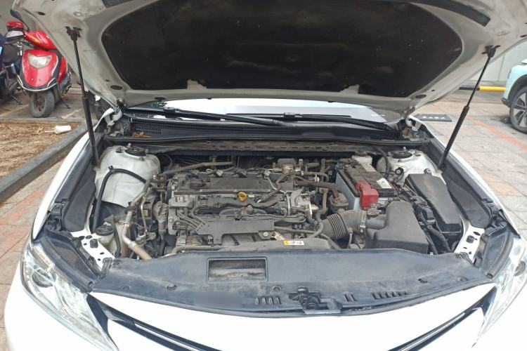 Used Toyota Camry 2018 2.5G Luxury Edition Engine Bay