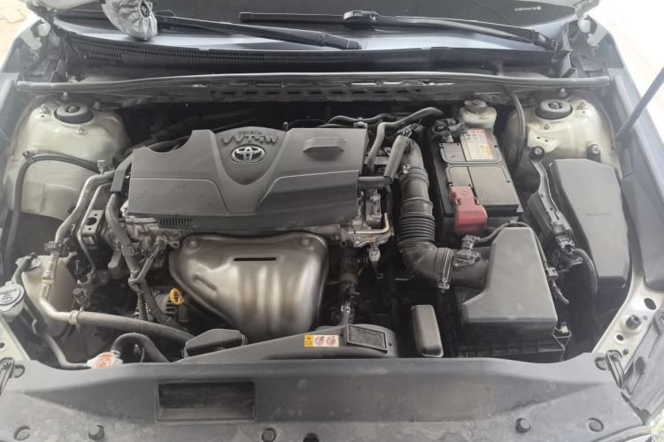 Used Toyota Camry 2018 2.0G Luxury Edition Engine Bay
