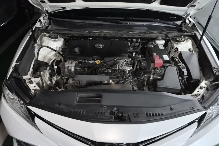 Used Toyota Camry 2018 2.5G Luxury Edition Engine Bay